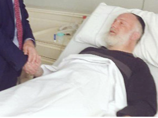 הרב דוידוביץ' בבית החולים