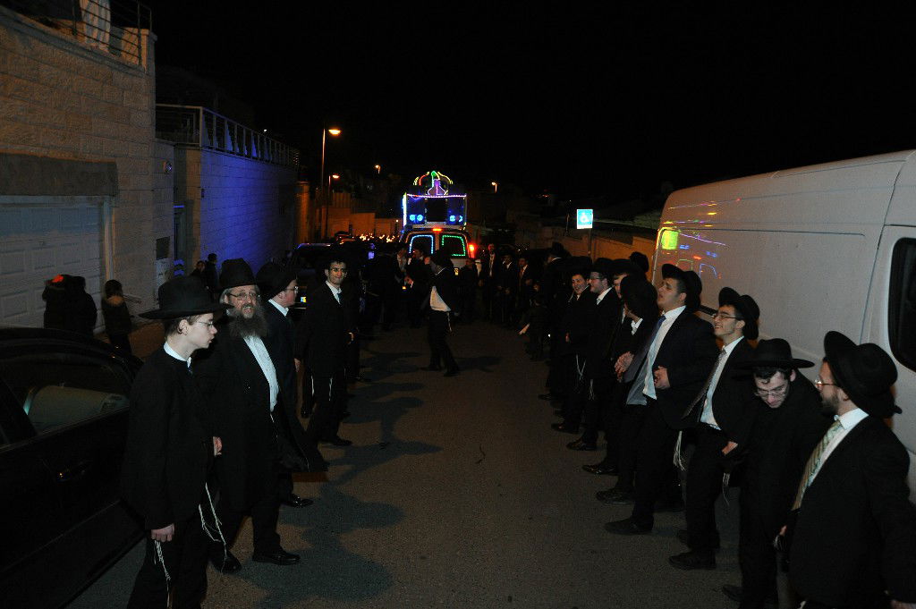 הכנסת ספר תורה לישיבת 'עלזאס' ברמות