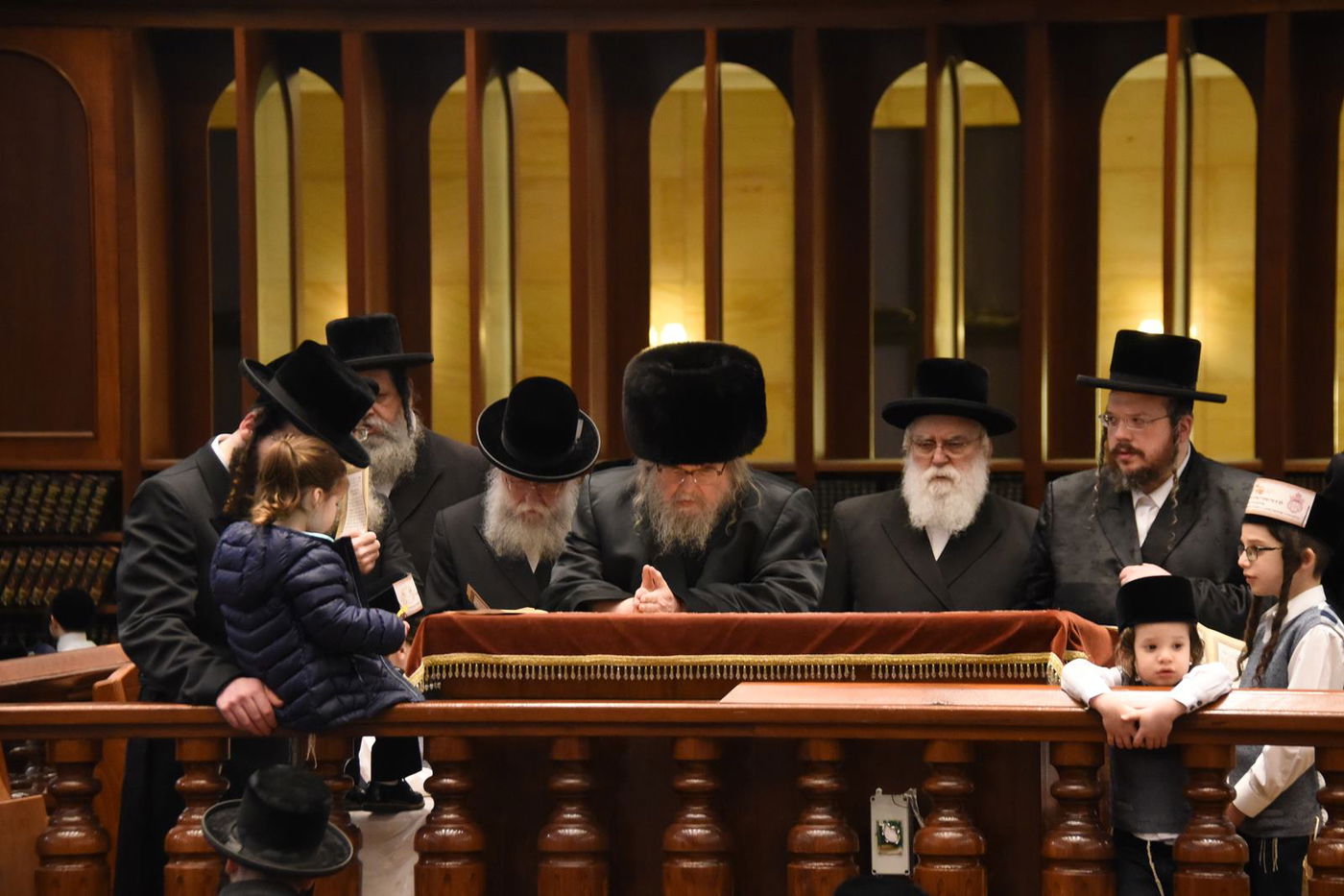 בבעלזא חגגו בברית מילה ו'קרישמע-ליינען'