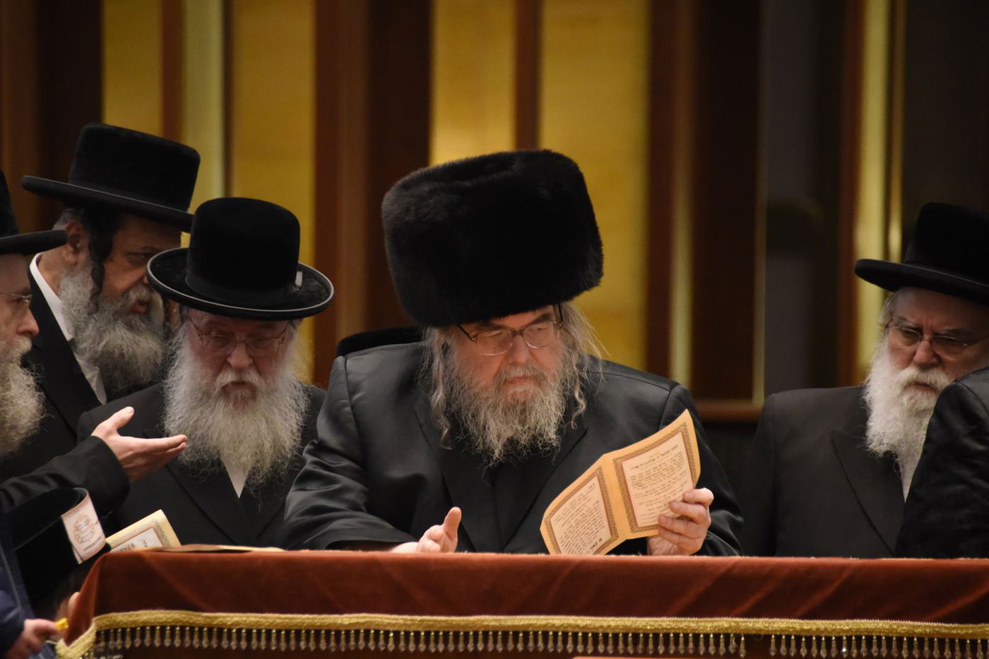 בבעלזא חגגו בברית מילה ו'קרישמע-ליינען'