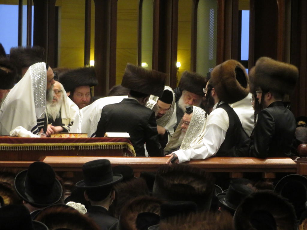 בבעלזא חגגו בברית מילה ו'קרישמע-ליינען'