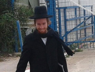 בלוי, סמוך לכלא