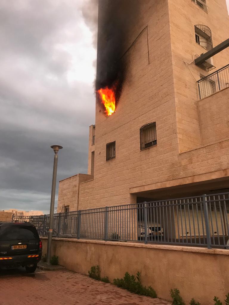 שריפה פרצה בדירה ברמת בית שמש ג'