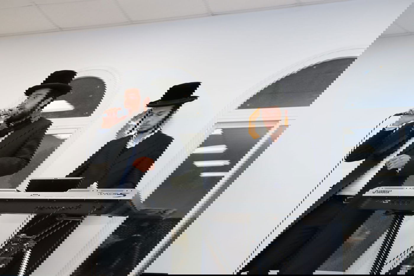 שמחת נכד האדמו"ר בהתנחלות החרדית