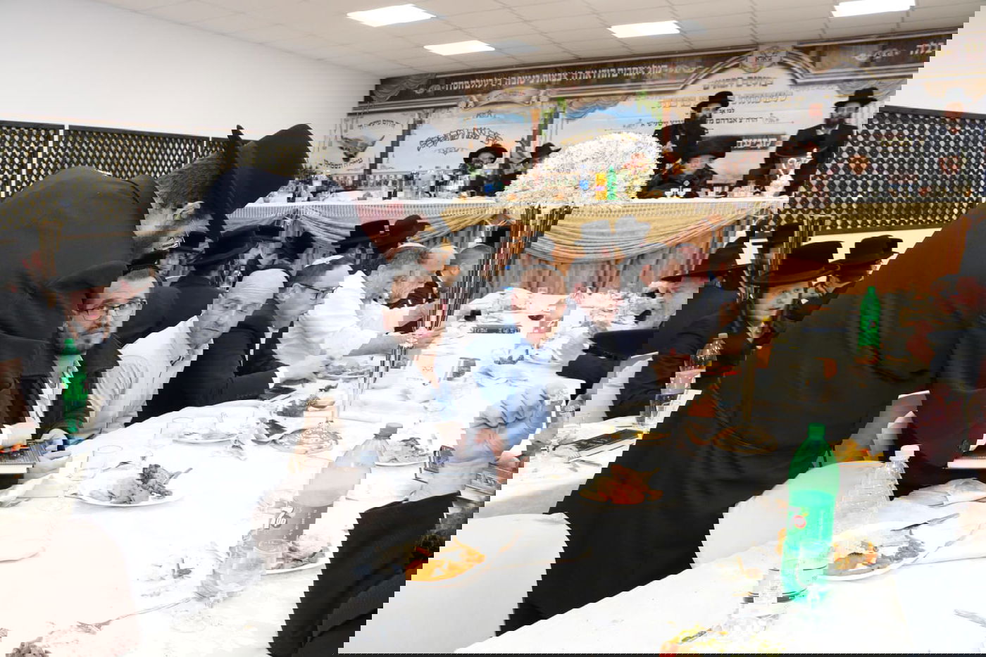 שמחת נכד האדמו"ר בהתנחלות החרדית