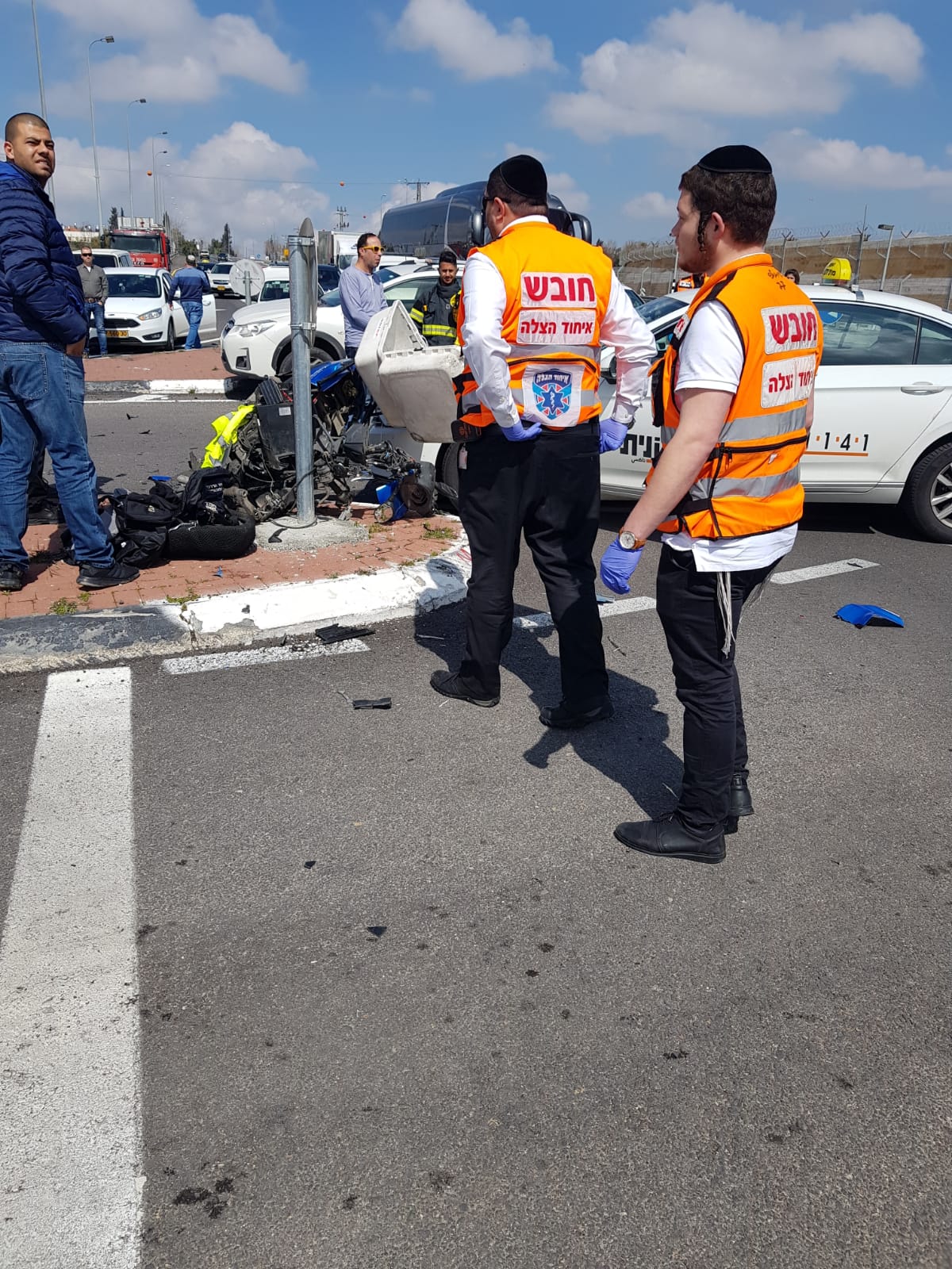 רוכב אופנוע חרדי נפצע בתאונה; מצבו קשה