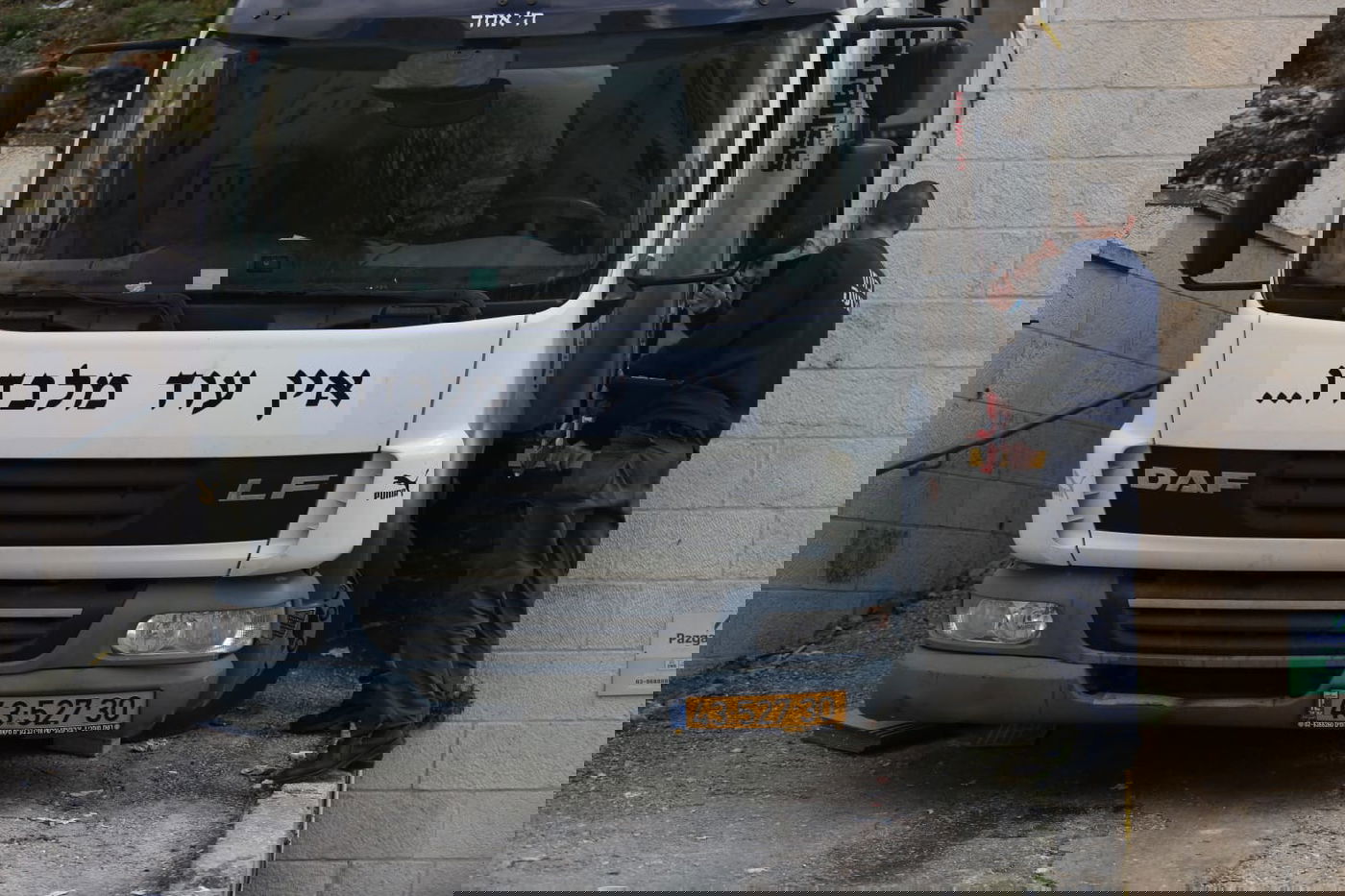 הר נוף: נהג משאית כבן 20 נמחץ למוות