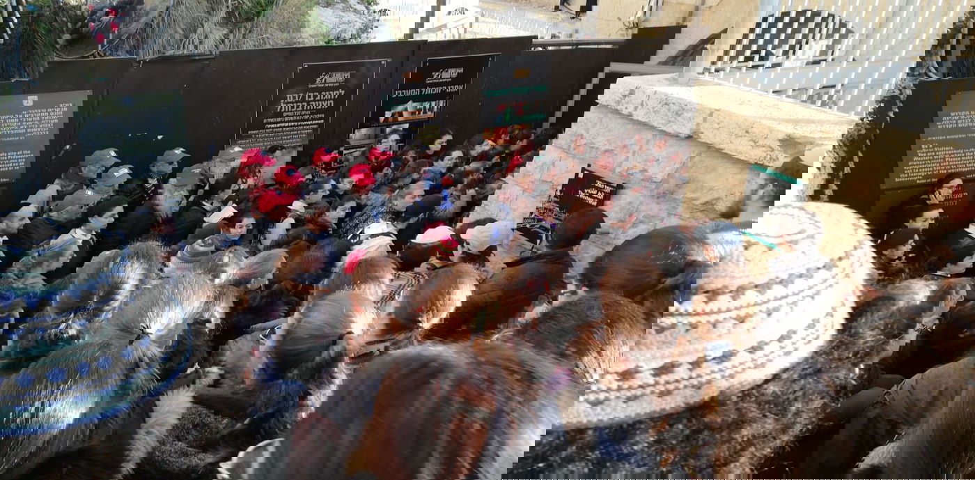 העומסים בכניסה