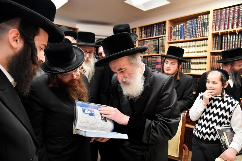 תמונות: ביקור האדמו"ר מויז'ניץ בארה"ב