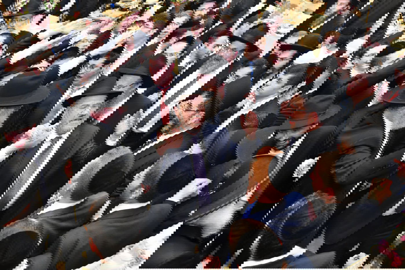 'קול תורה' חגגה 80; גדולי ישראל כתבו אות