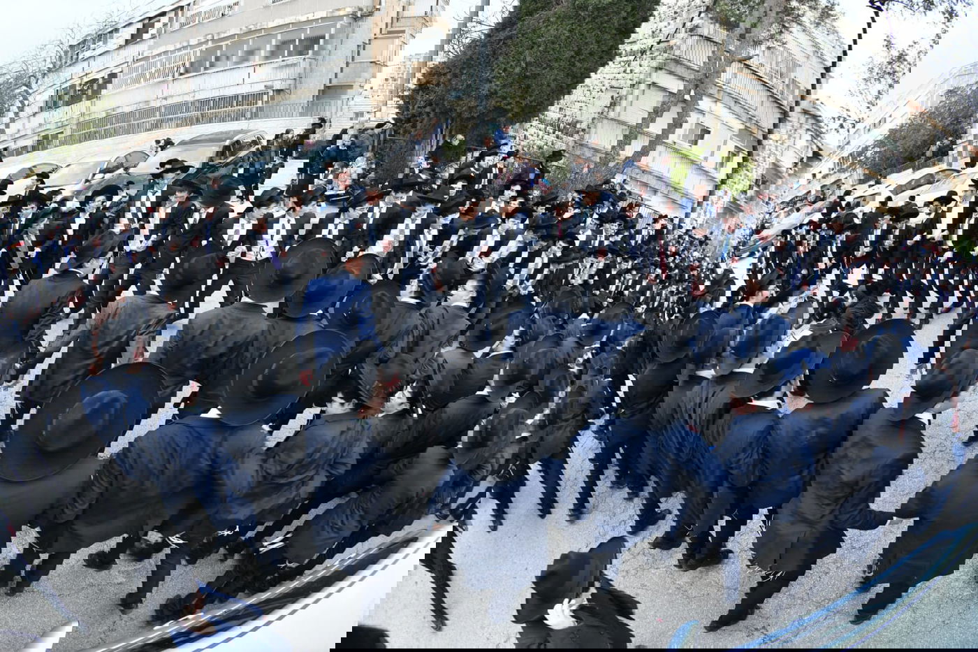 'קול תורה' חגגה 80; גדולי ישראל כתבו אות