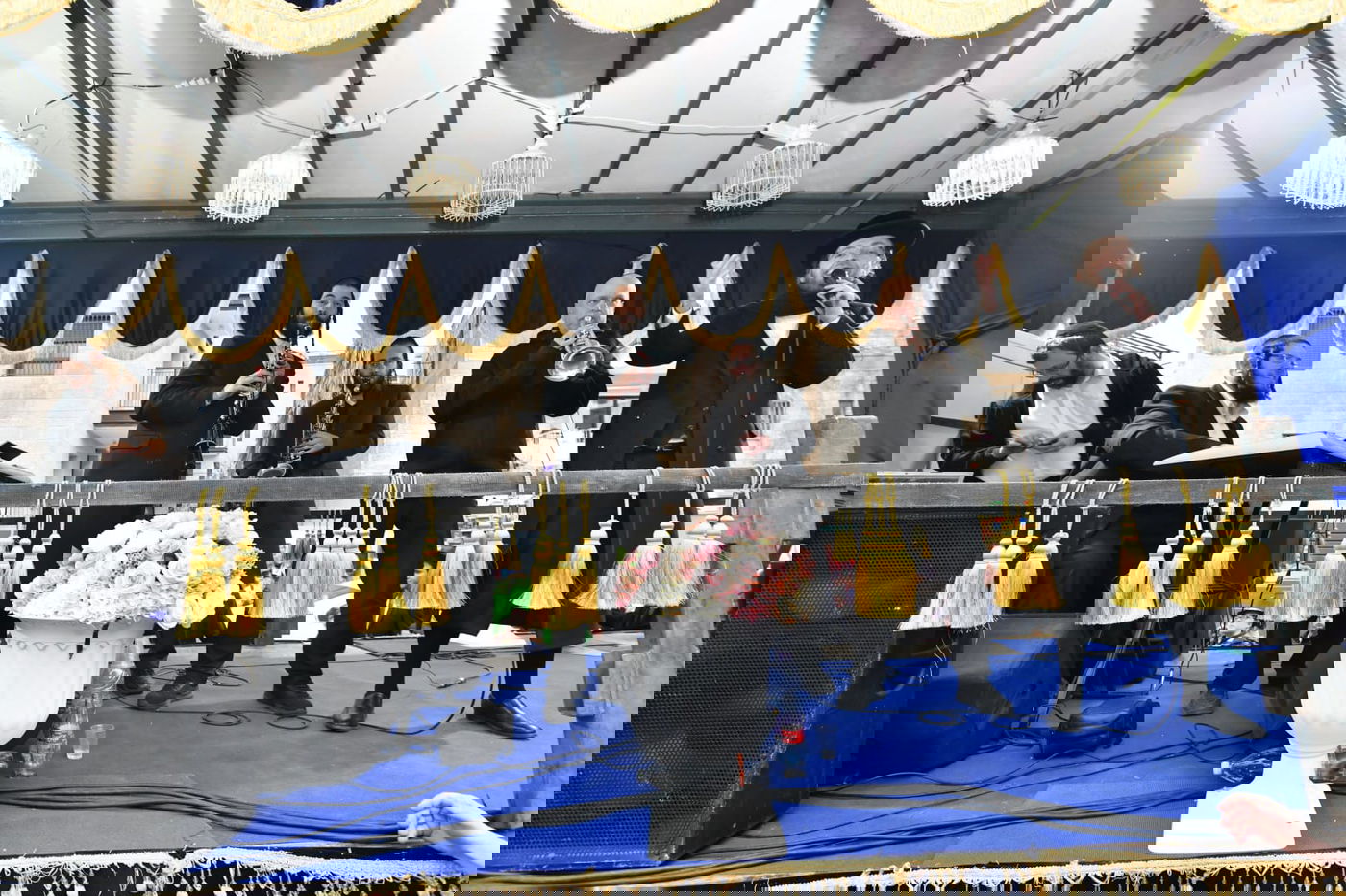 'קול תורה' חגגה 80; גדולי ישראל כתבו אות