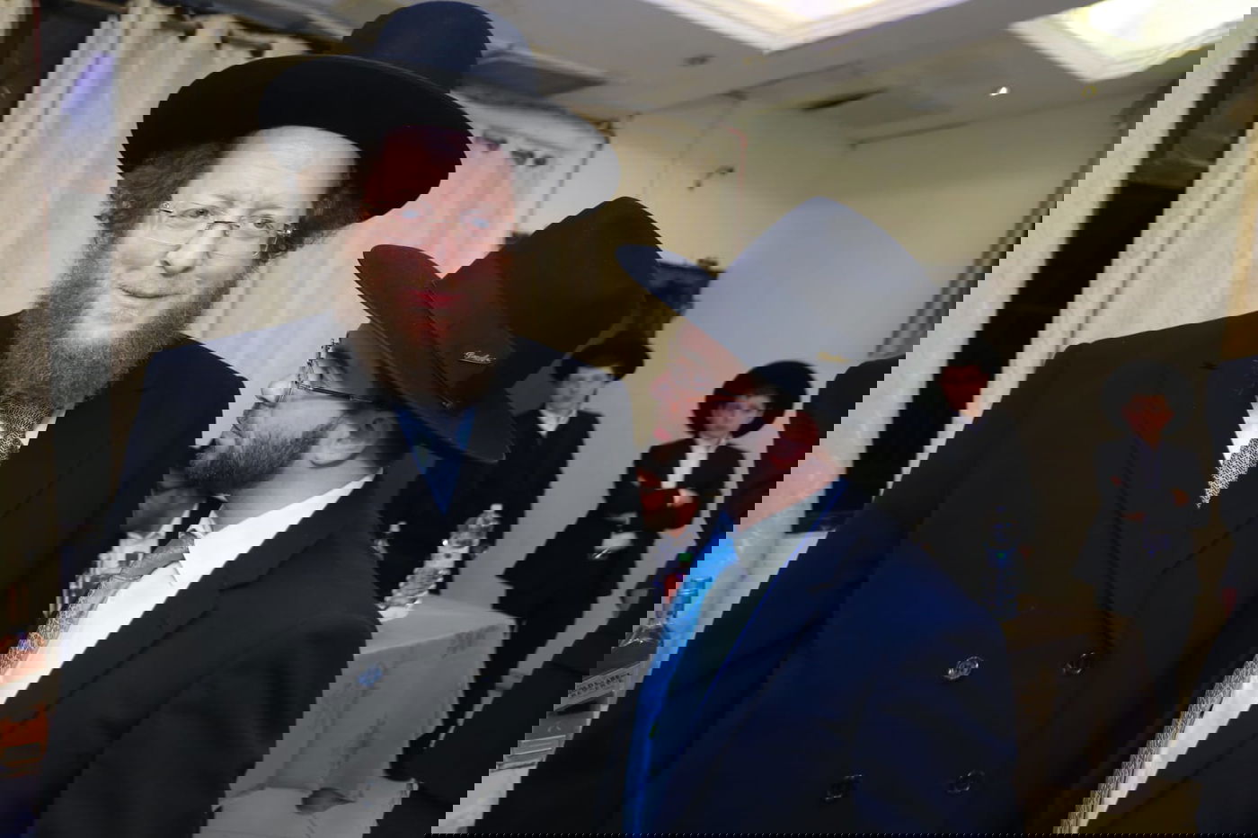 צפו בגלריה: שמחת אירוסי נאמן בית הגר"ח