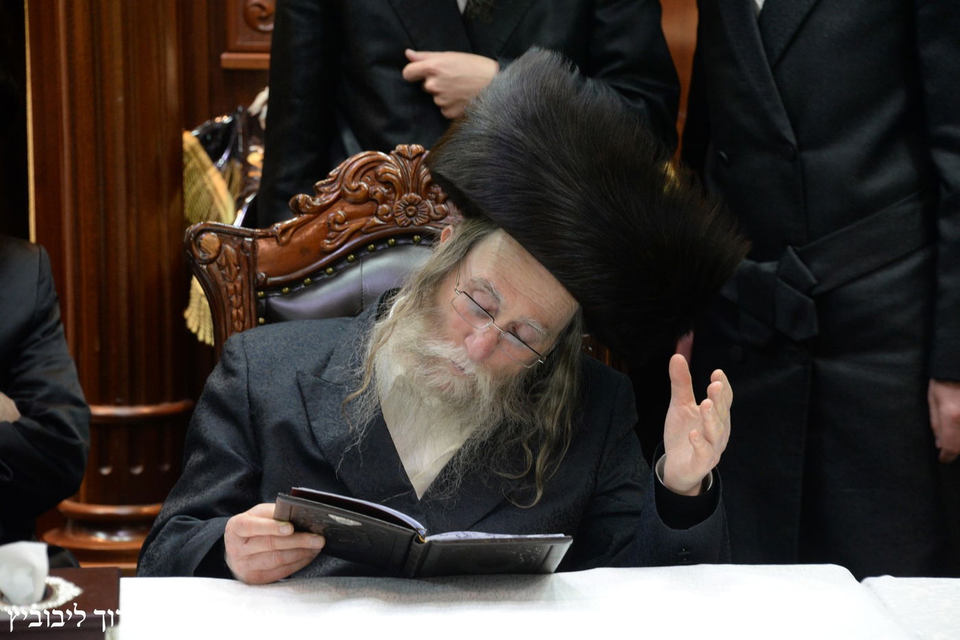 האדמו"ר מערלוי הפתיע את חסידיו בחיפה