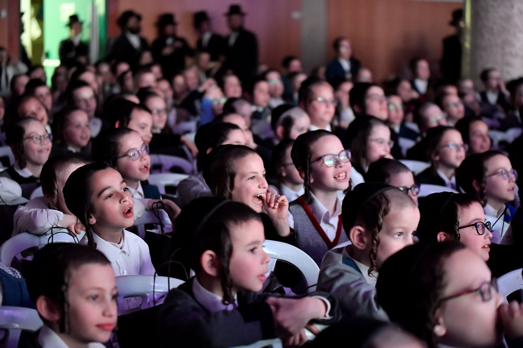 25 שנה לחברת תהילים של סאטמר. צפו