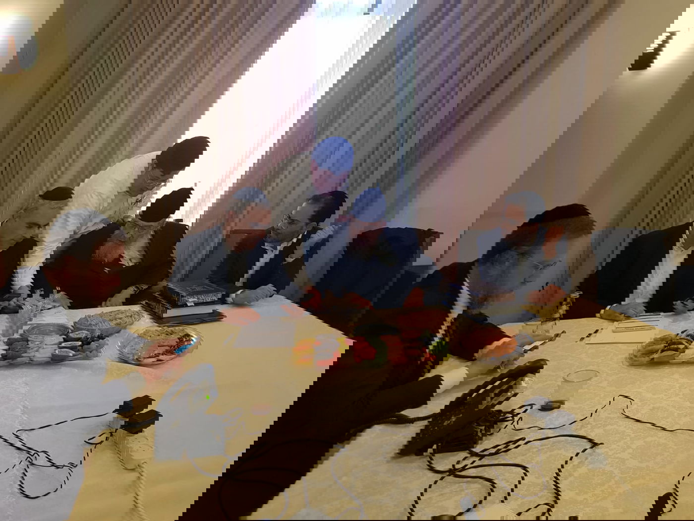 "תנו כבוד לתורה" - עטר'ס הפתיעה מעבר לציפיות