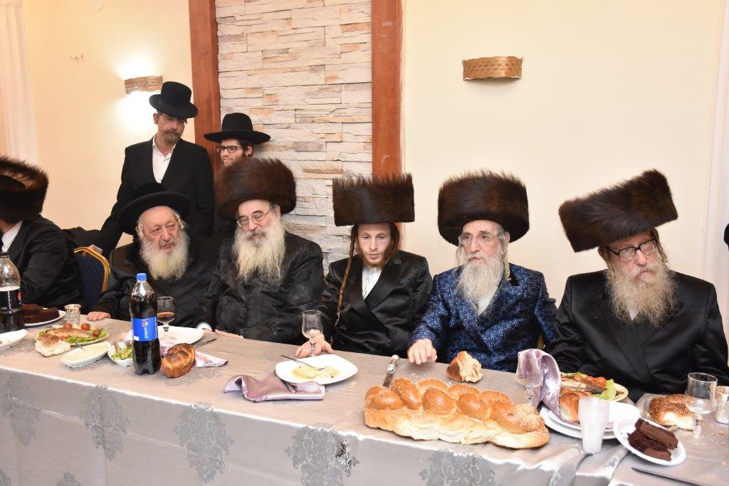 שבע ברכות לנכדי גאב"ד מאקווא והאדמו"ר מנייטרא