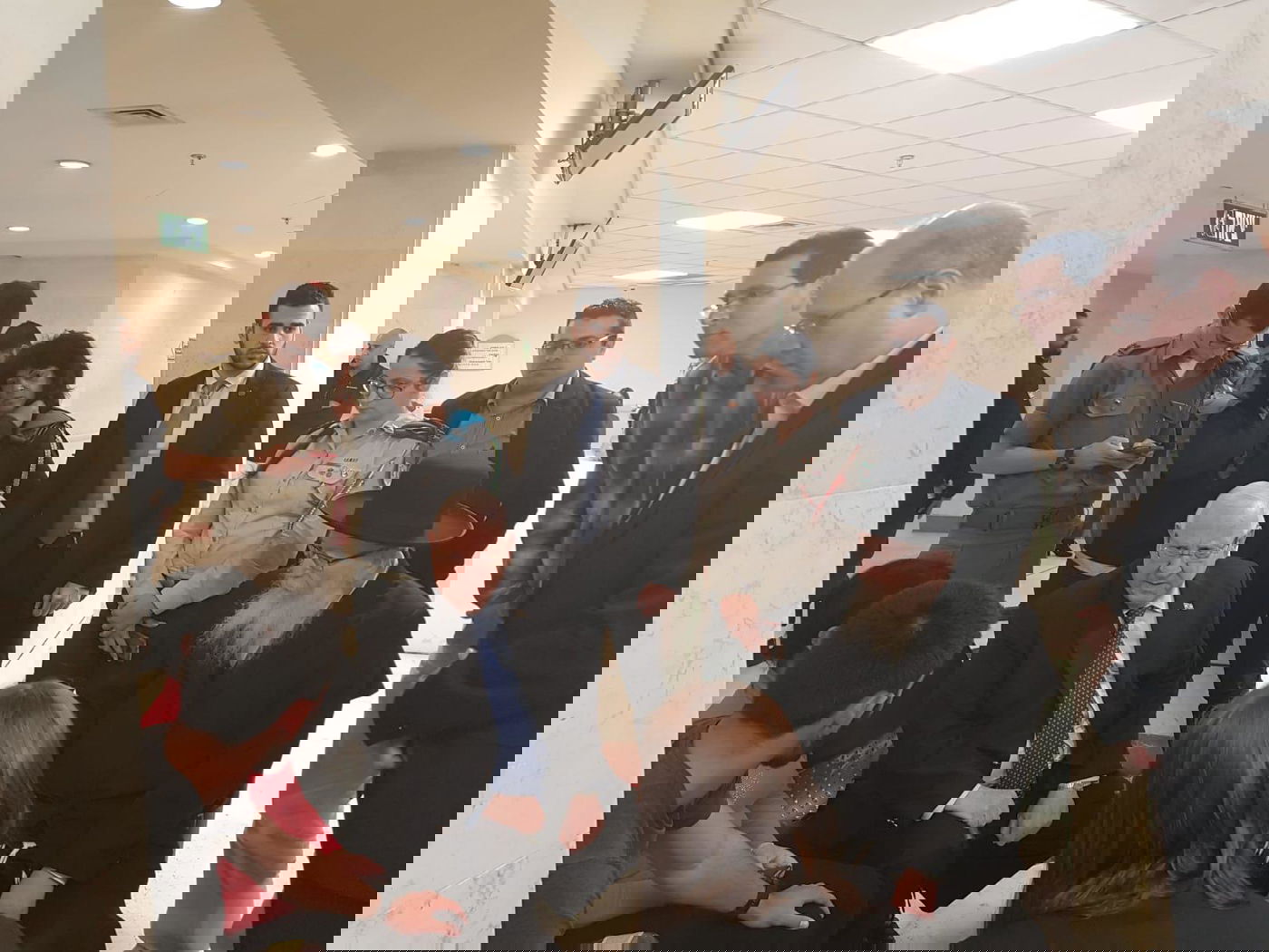 נשיא המדינה וסגן השר ליצמן מבקרים את משחות הפצועים, היום