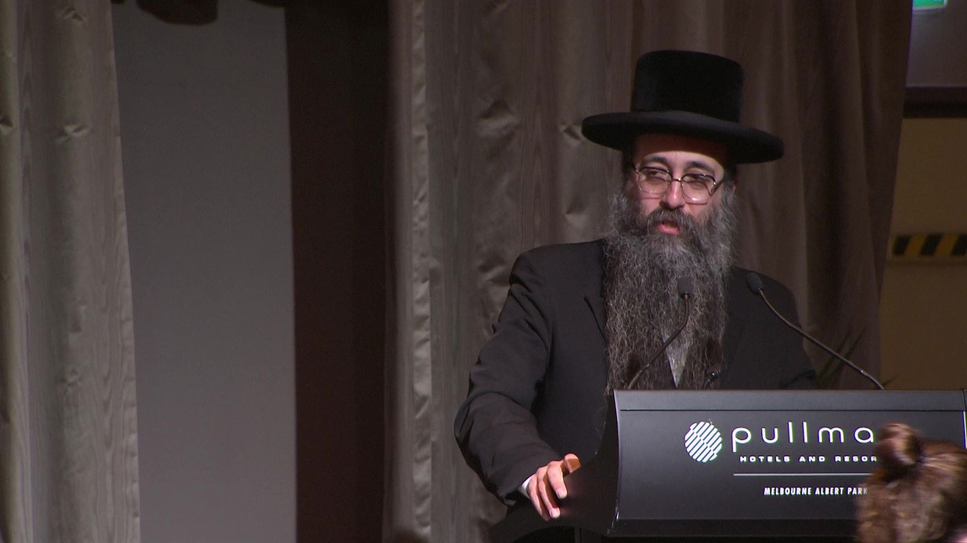 הגר"ש קאהן הוכתר, והקהילה חגגה • גלריה