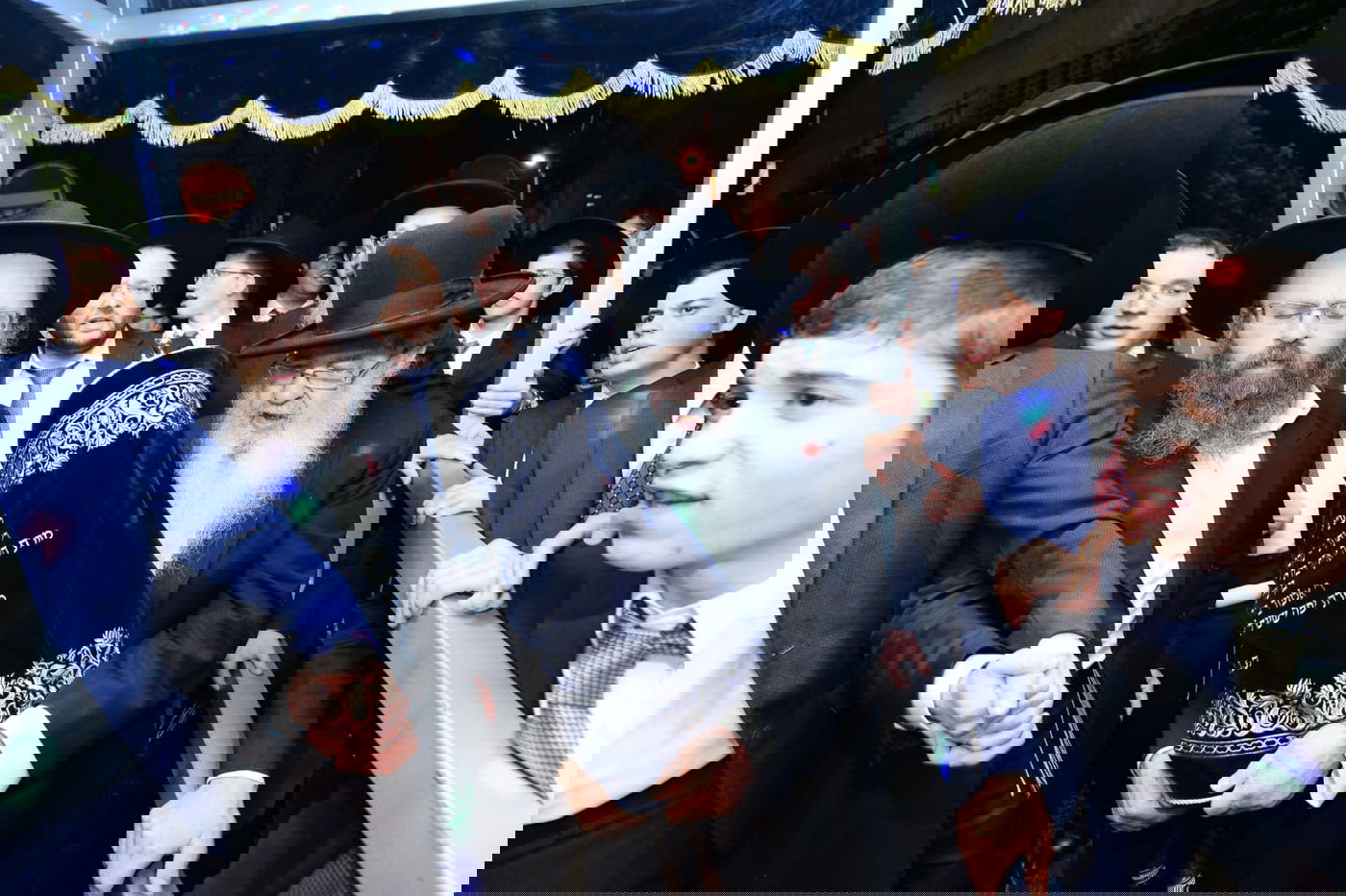 לאחר 20 שנה: הכנסת ס"ת ב'בית מתתיהו'