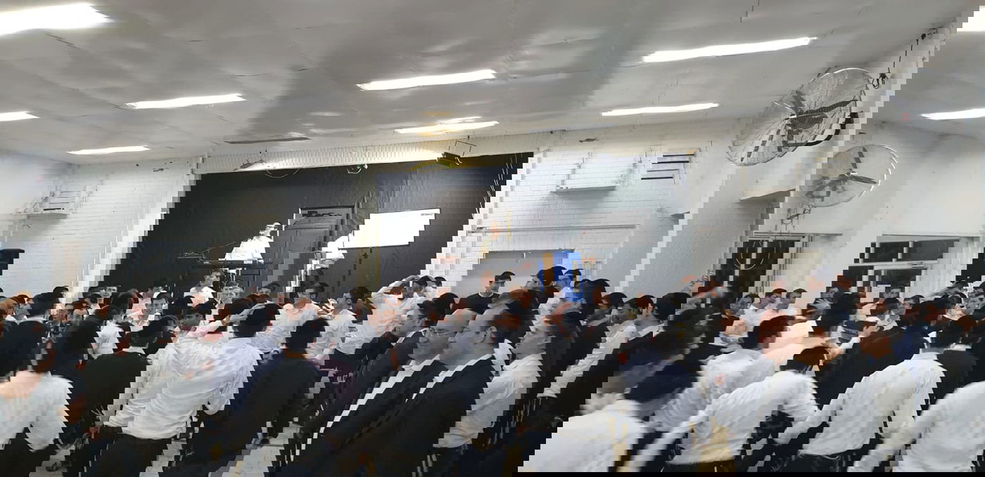 'היכל יצחק' לנדא; חגיגות השמחה בסיום הקמפיין המוצלח