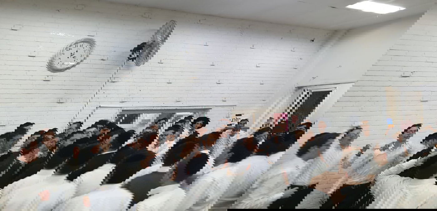 'היכל יצחק' לנדא; חגיגות השמחה בסיום הקמפיין המוצלח