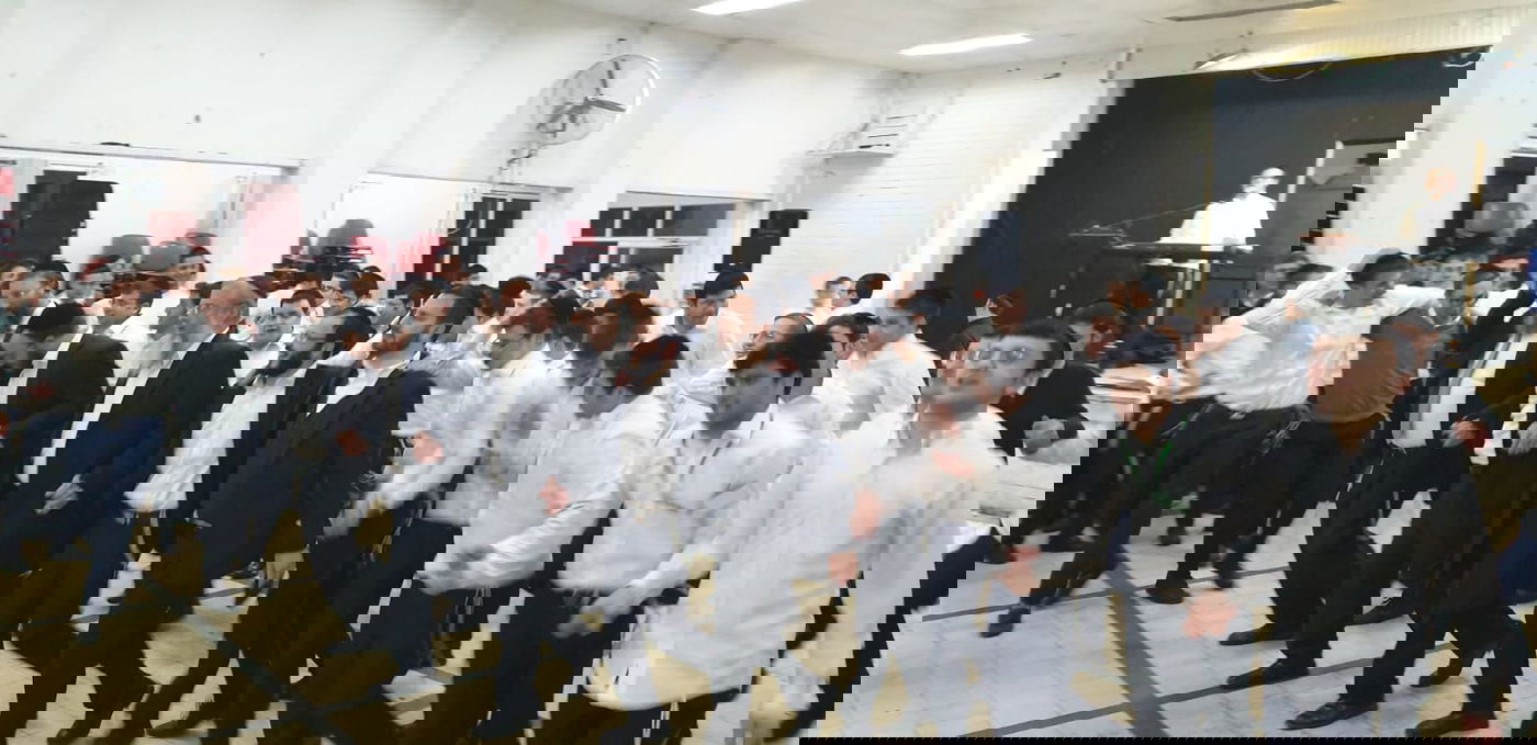 הישיבה הצעירה נתנה פייט ענק; 5 מליון גוייסו