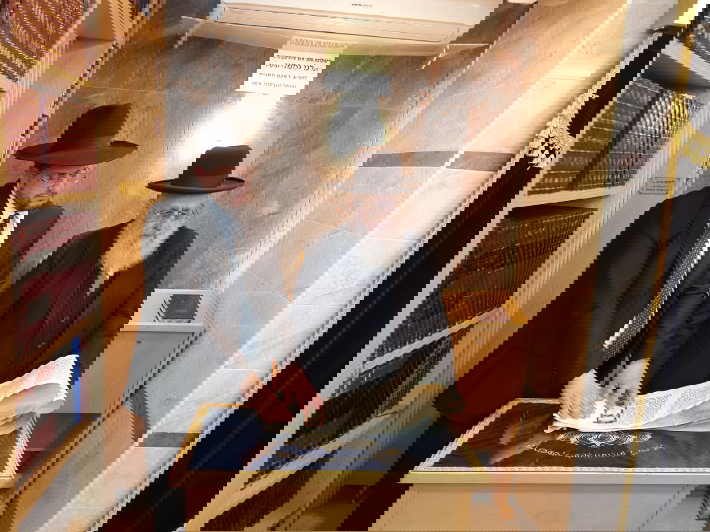 תיעוד: קריאת המגילה של הראשון לציון