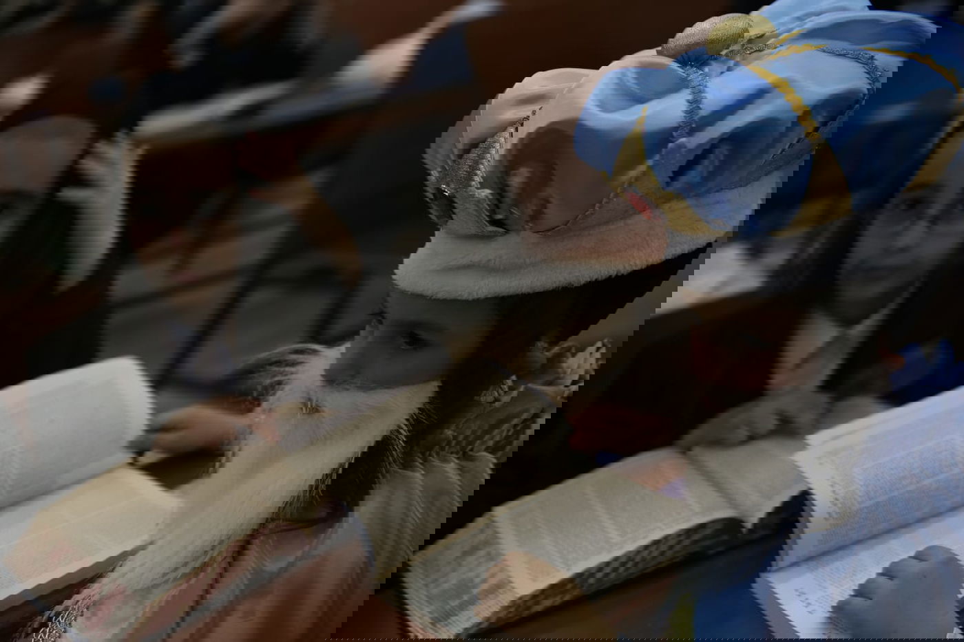 חגיגות פורים ברחובות העיר בני ברק. תיעוד