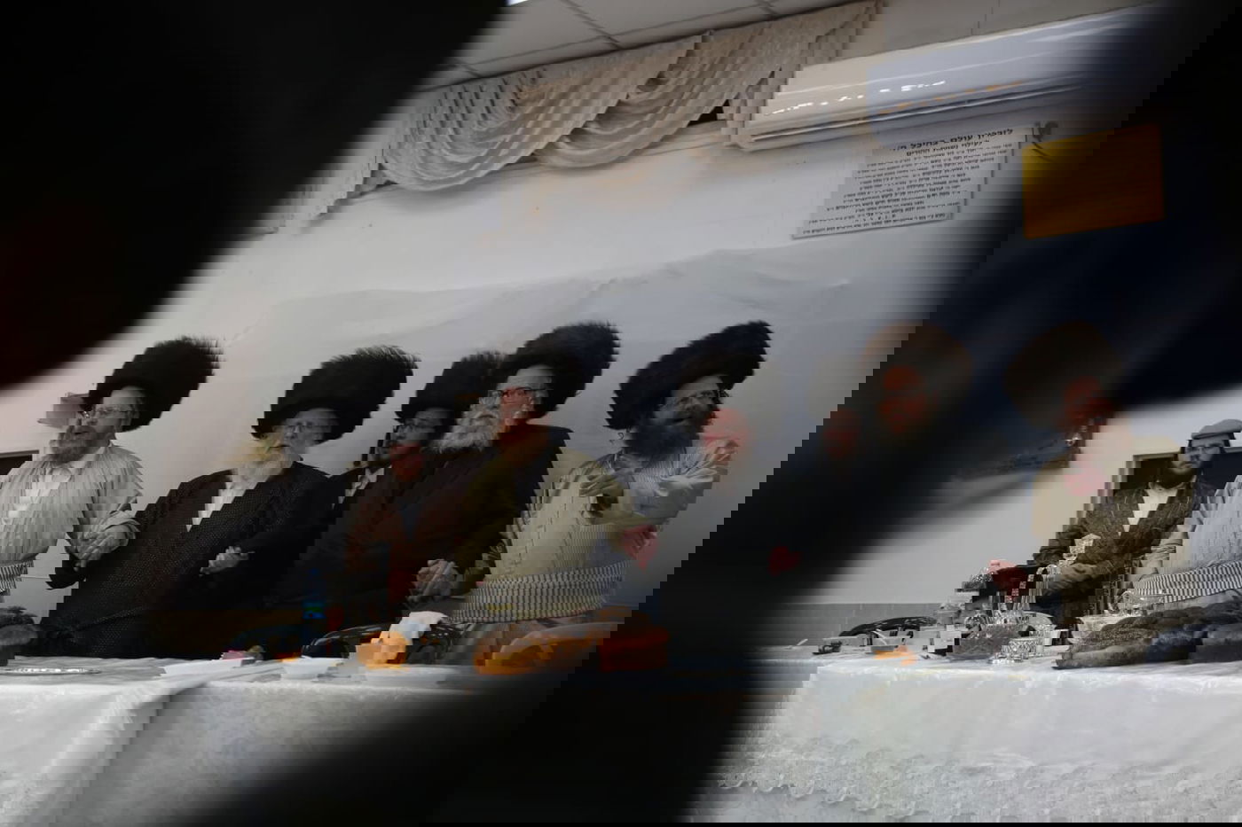 חגיגות פורים ברחובות העיר בני ברק. תיעוד