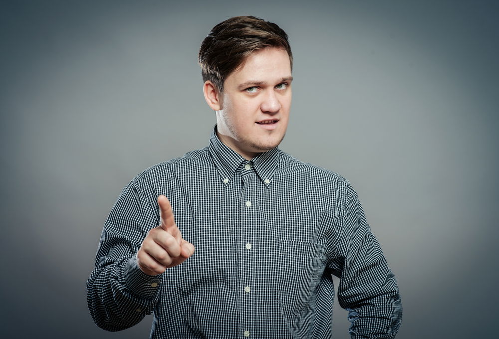 מחקר: כדאי שתתחילו לדבר על עצמכם בגוף שלישי