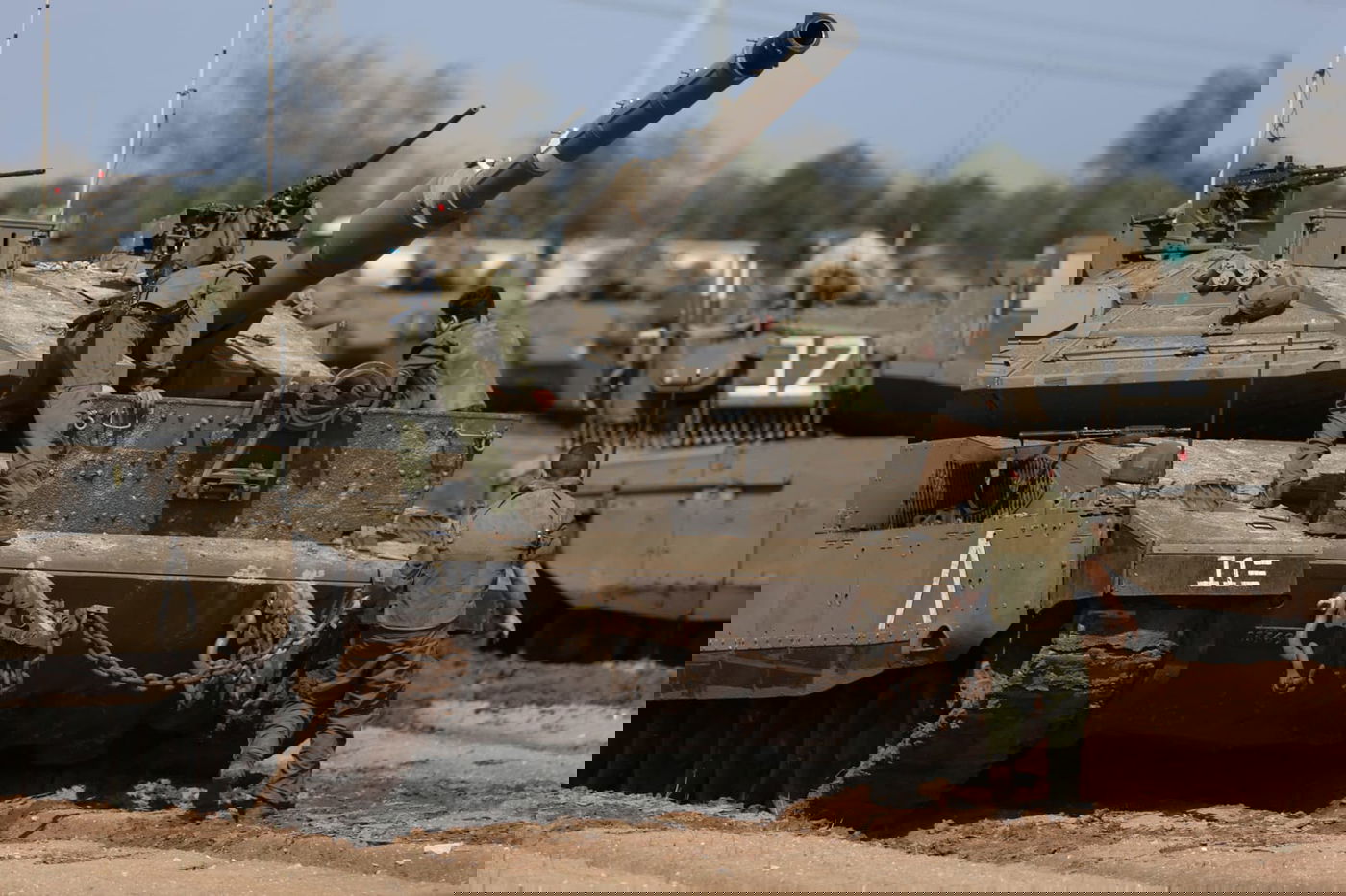 תיעוד: ההיערכות הצבאית בגבול הרצועה