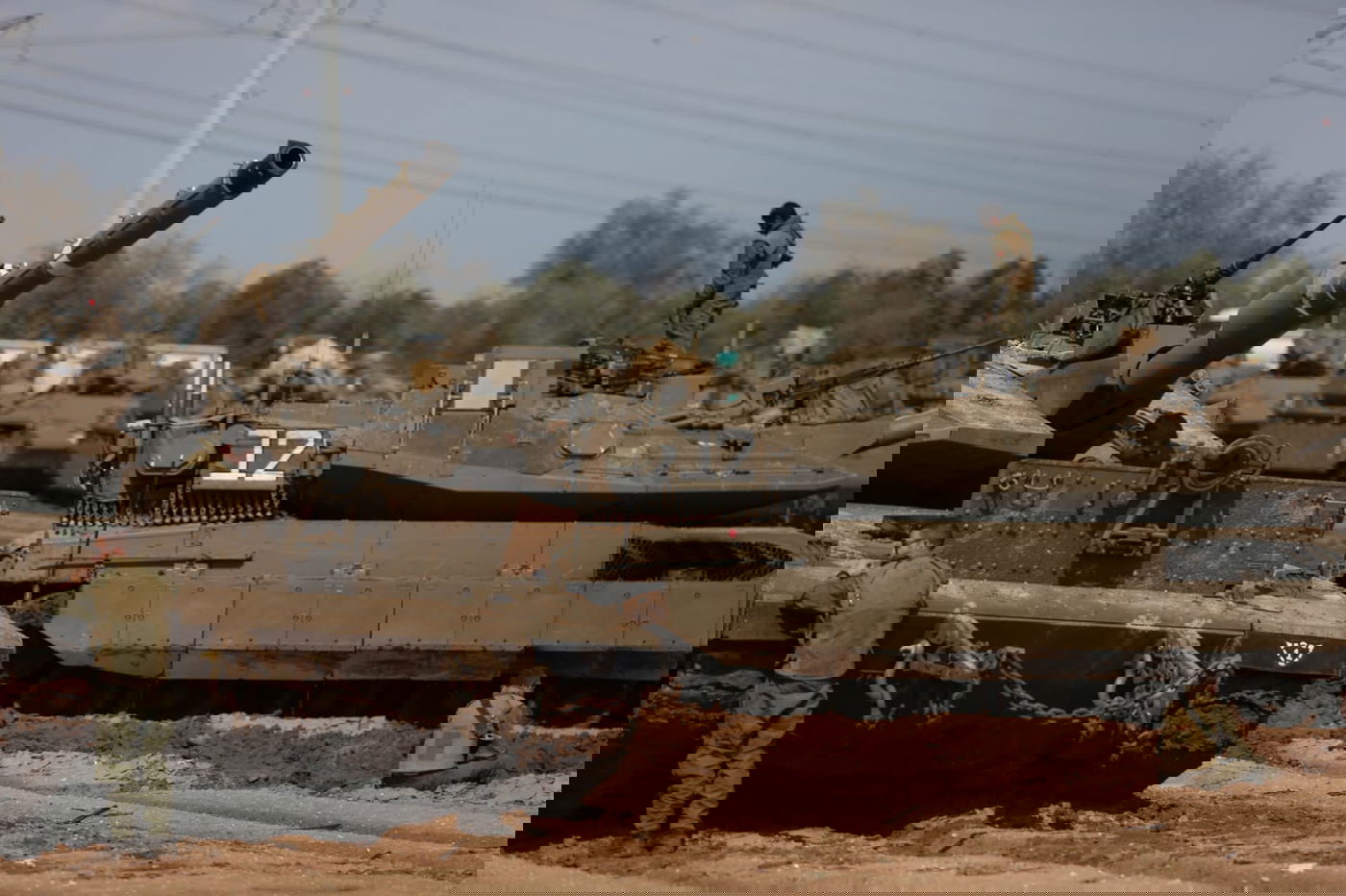 תיעוד: ההיערכות הצבאית בגבול הרצועה