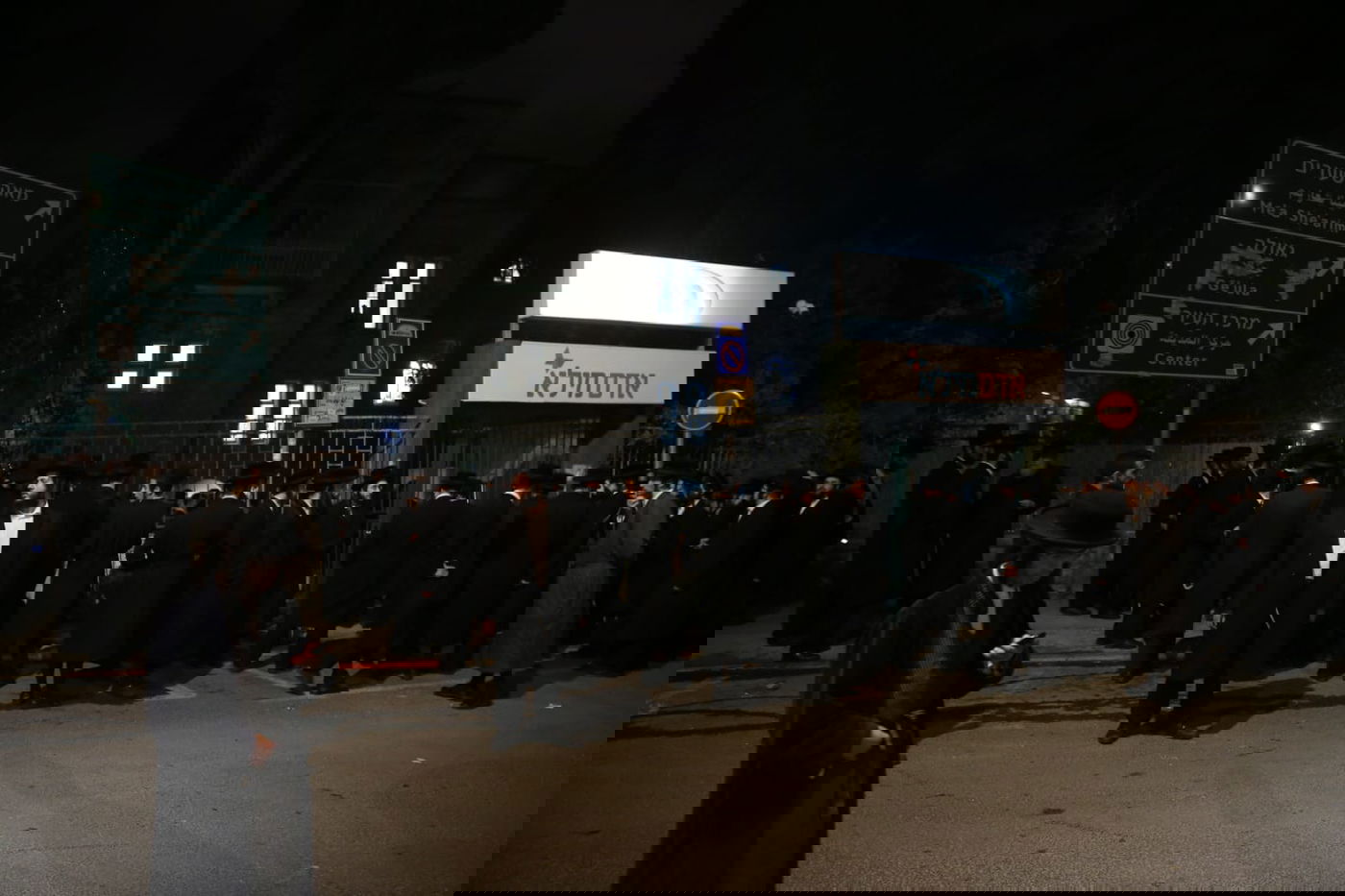 מאבק הקיצונים באקדמיה: הבלשים ארבו - ועצרו