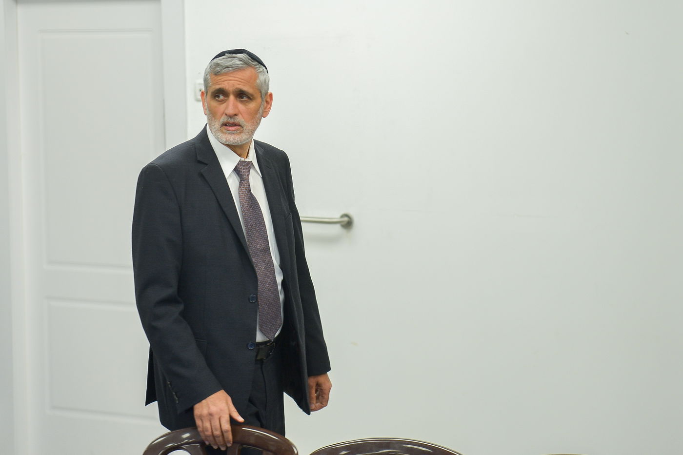 הגר"מ מאזוז: 'אלי ישי לא מפחד להילחם - אחרים מפחדים'