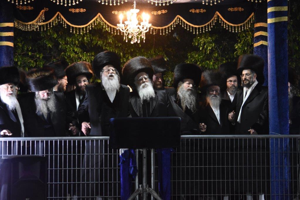 תיעוד: חתונה בחצרות מודז'יץ - שאץ ויז'ניץ - ליז'ענסק