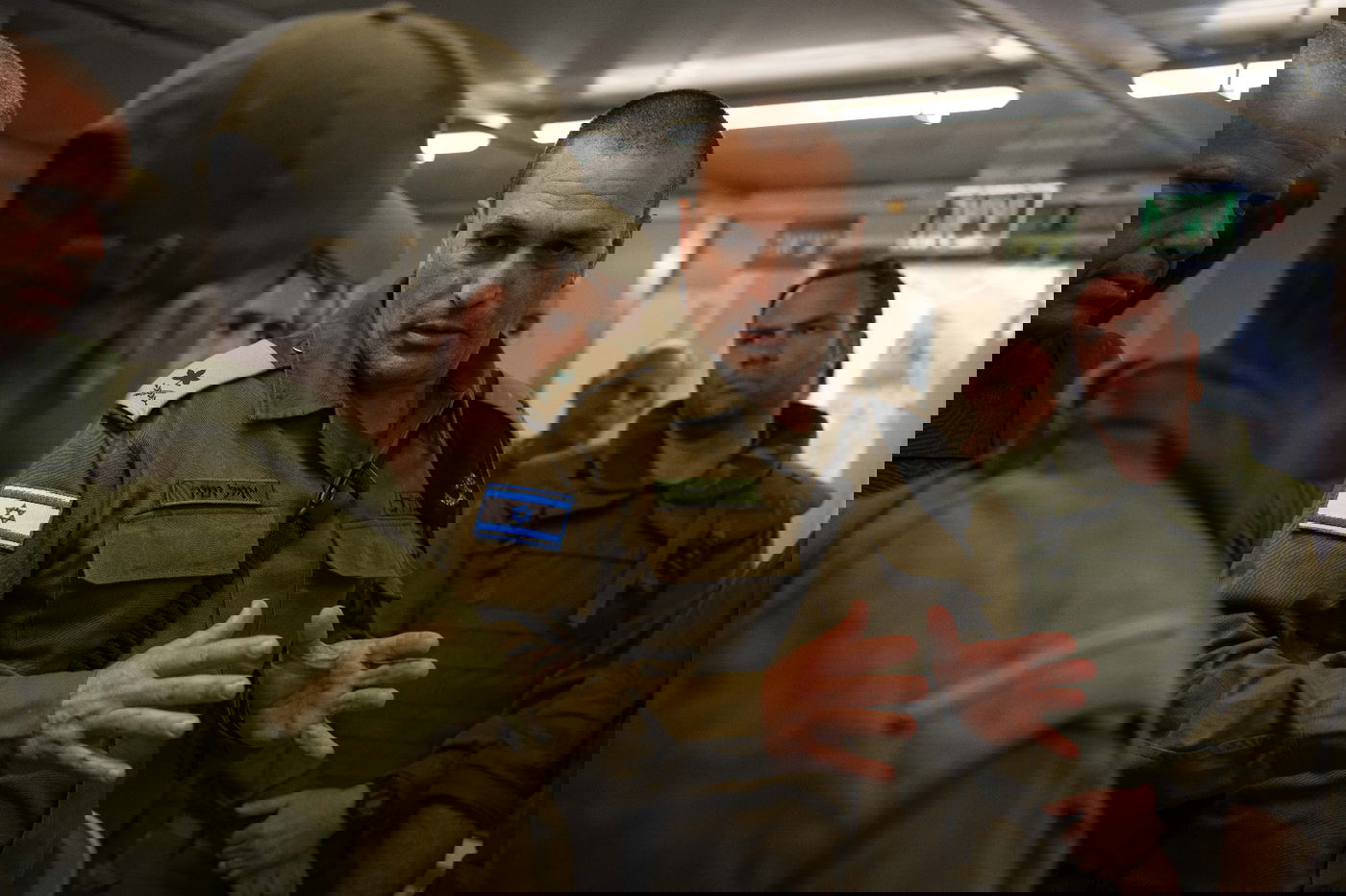 היערכות שיא בגבול עזה; סגן הרמטכ"ל סייר. צפו