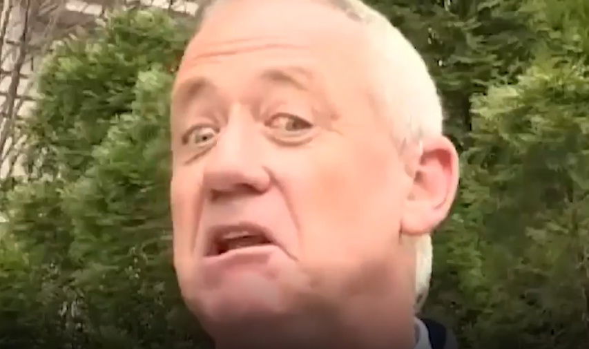 העיתונאי בן כספית: בני גנץ טופל שנים על ידי פסיכולוגית