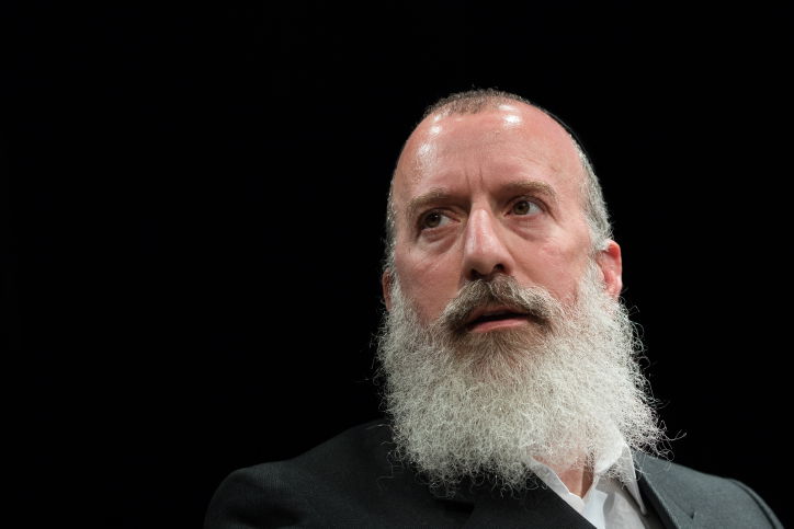 דייטש והעסקן ניצלו מתאונה: "הגוי נרדם"