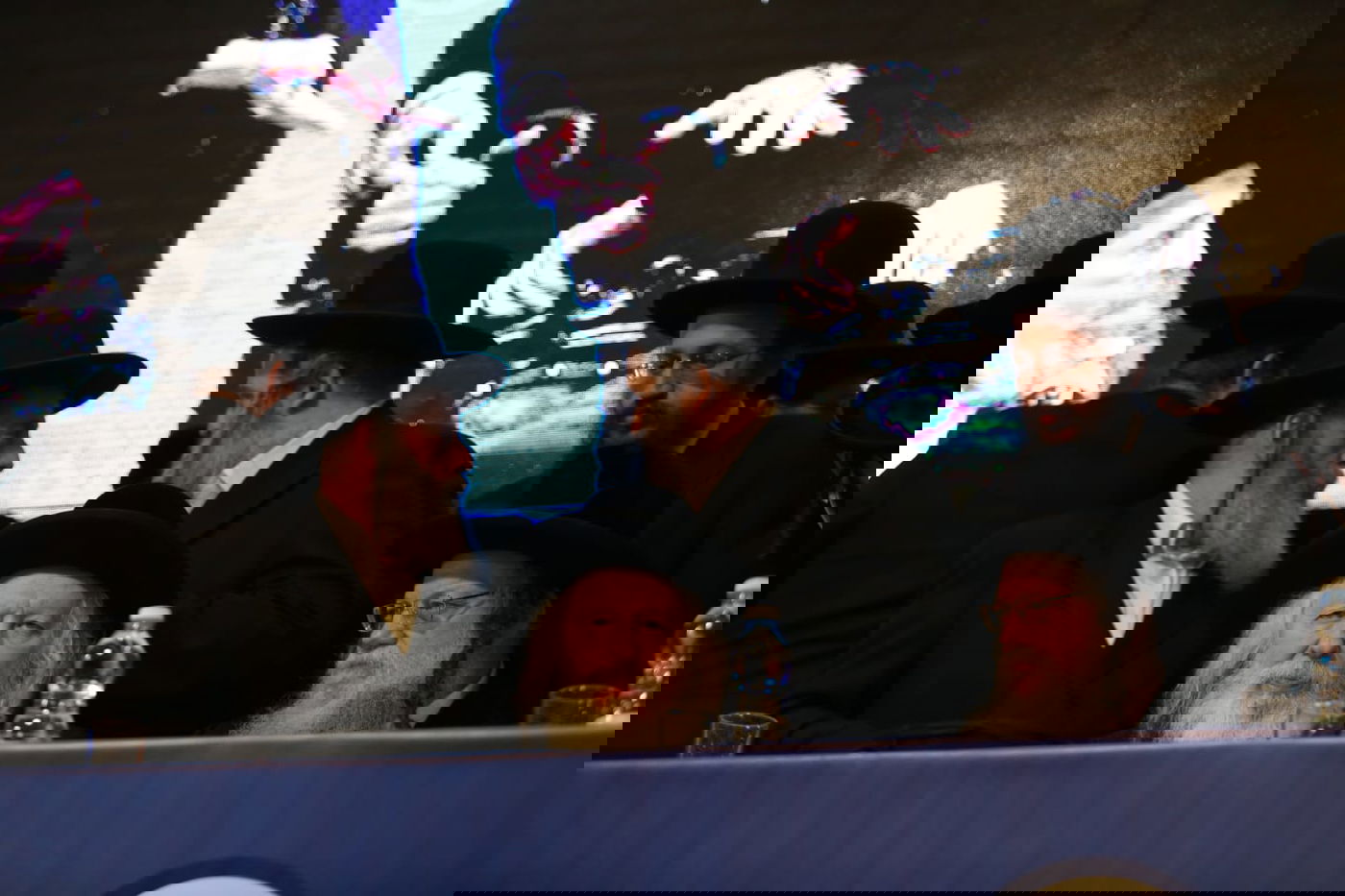 שידור חי: לראשונה הגר"מ מאזוז הגיע לכינוס יהדות התורה