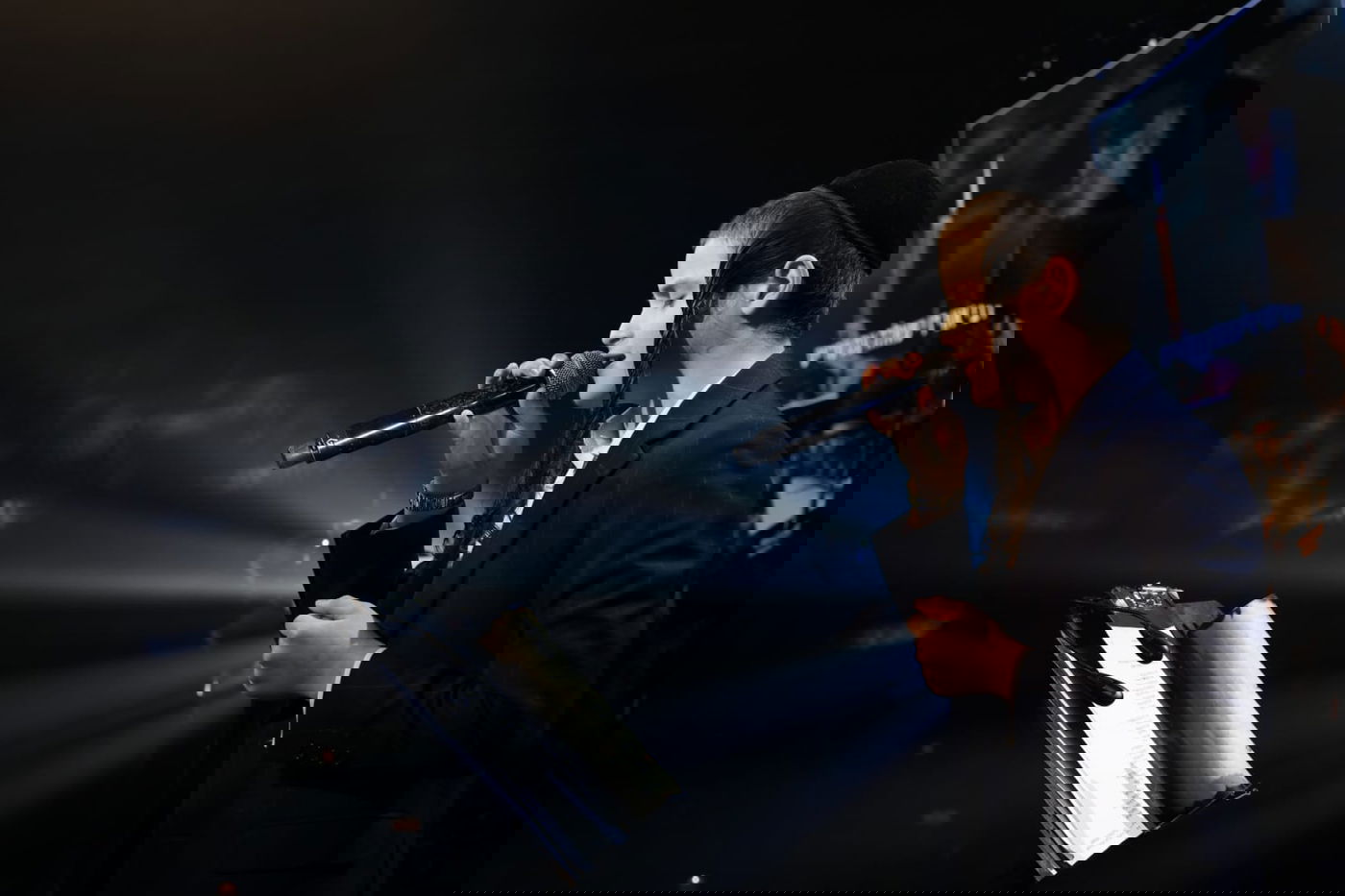 צאנז לבשה חג: תיעוד הכינוס והכנסת ספר תורה