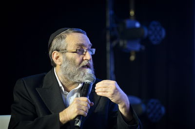 גפני חשוד: סייע לרב ידוע לחמוק מחקירה