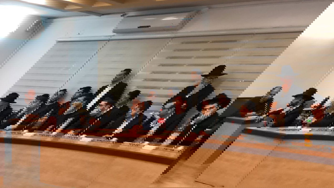 הגר"י רוזן תקף את ש"ס; קהילות הליטאים גיבו את גרינברג