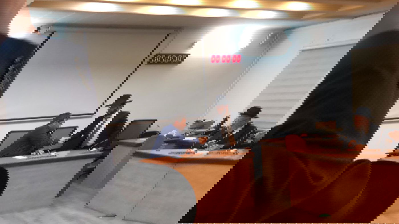 הגר"י רוזן תקף את ש"ס; קהילות הליטאים גיבו את גרינברג