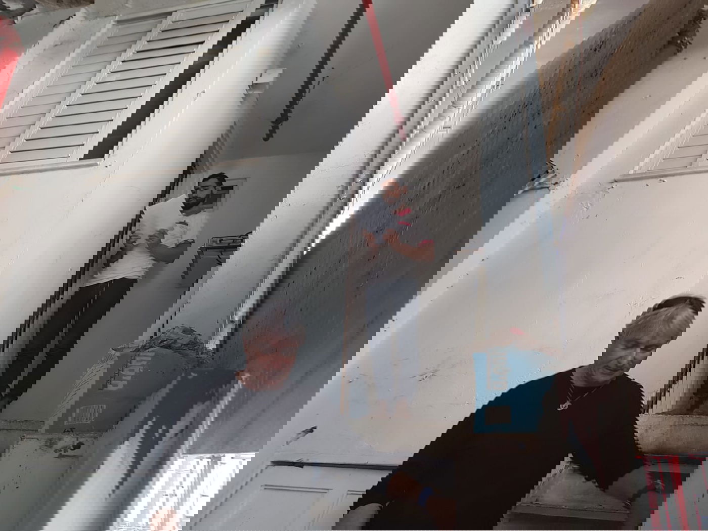 רמי גרינברג פינה שתי כנסיות של מסתננים