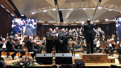 'והיא שעמדה' בביצוע סימפוני של... משה ליאון