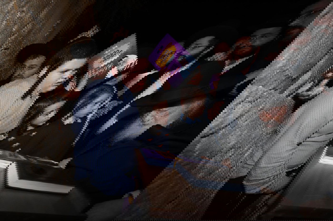 שה"ת בתפילת היתומים • תמונות נדירות