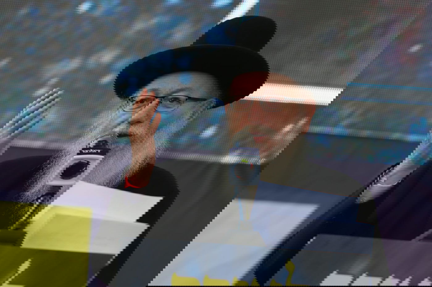 שידור חוזר: האדמו"ר מגור ומרן שר התורה על במה אחת • צפו