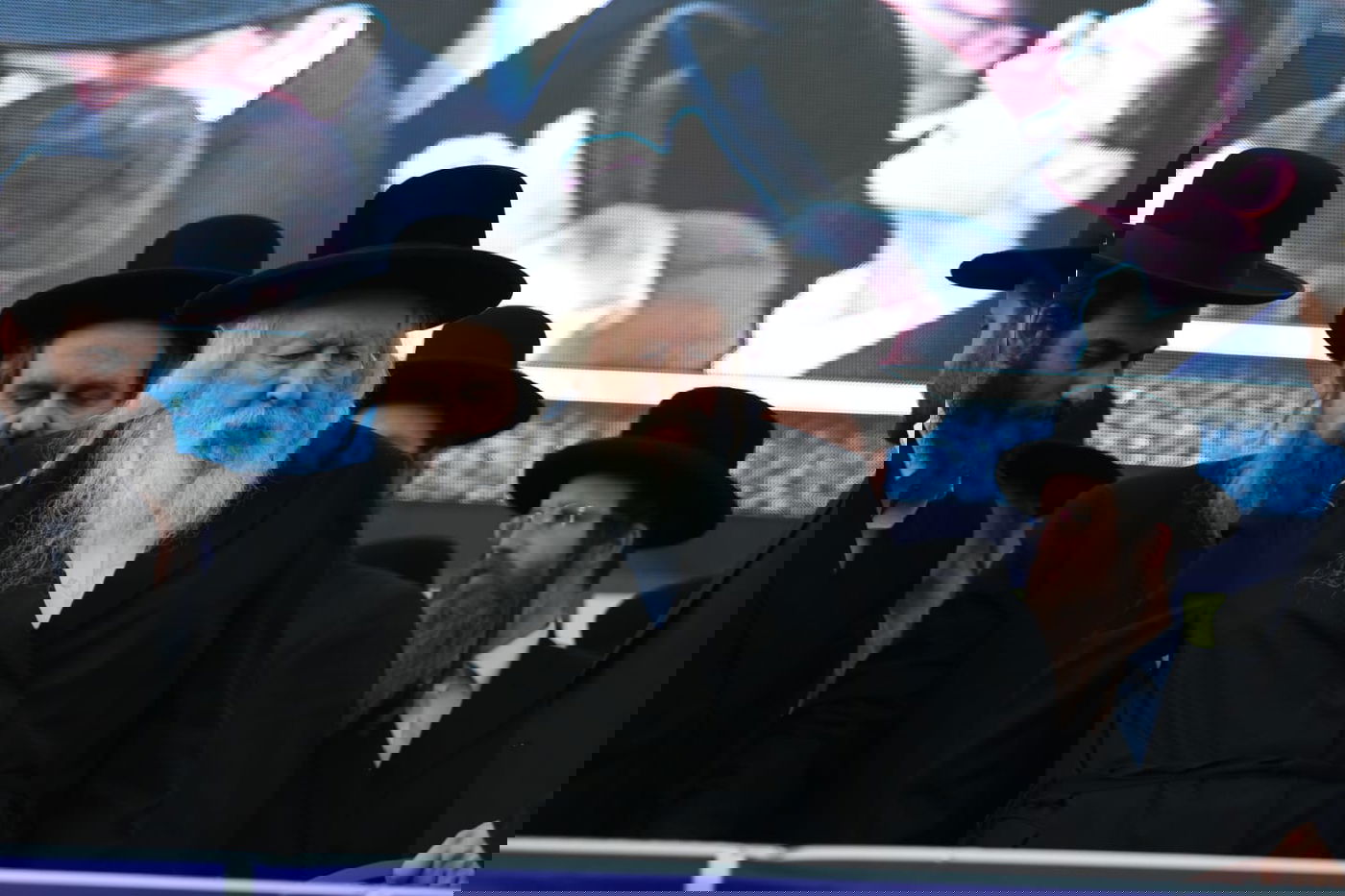 שידור חוזר: האדמו"ר מגור ומרן שר התורה על במה אחת • צפו