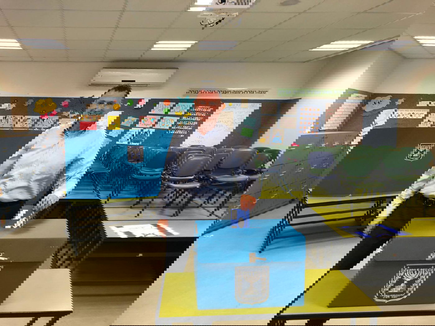 ישראל בוחרת • שעה וחצי לסגירת הקלפיות - 52% הצבעה